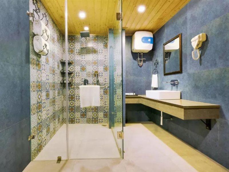 רישיקש Summit By The Ganges Beach Resort & Spa מראה חיצוני תמונה