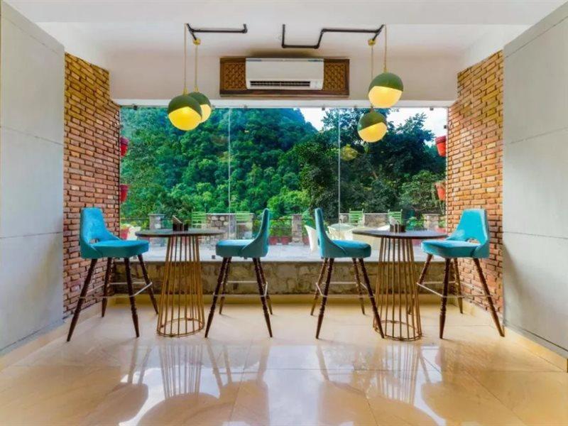 רישיקש Summit By The Ganges Beach Resort & Spa מראה חיצוני תמונה