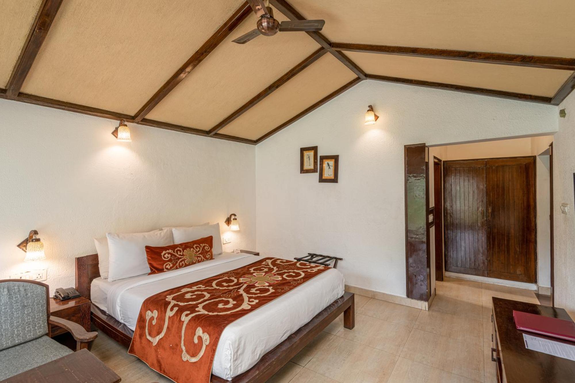 רישיקש Summit By The Ganges Beach Resort & Spa מראה חיצוני תמונה