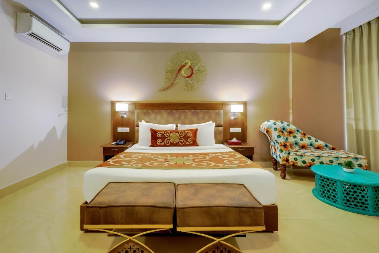 רישיקש Summit By The Ganges Beach Resort & Spa מראה חיצוני תמונה