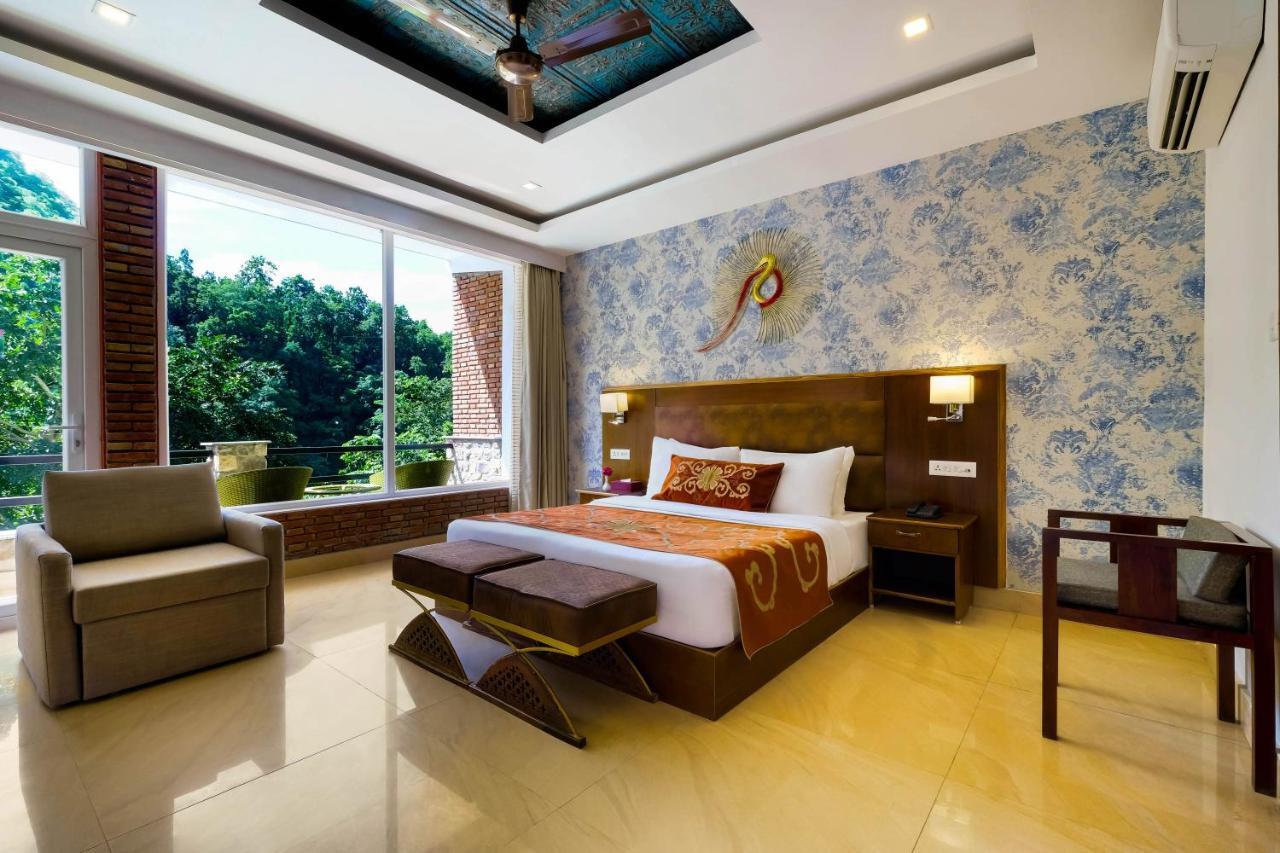רישיקש Summit By The Ganges Beach Resort & Spa מראה חיצוני תמונה